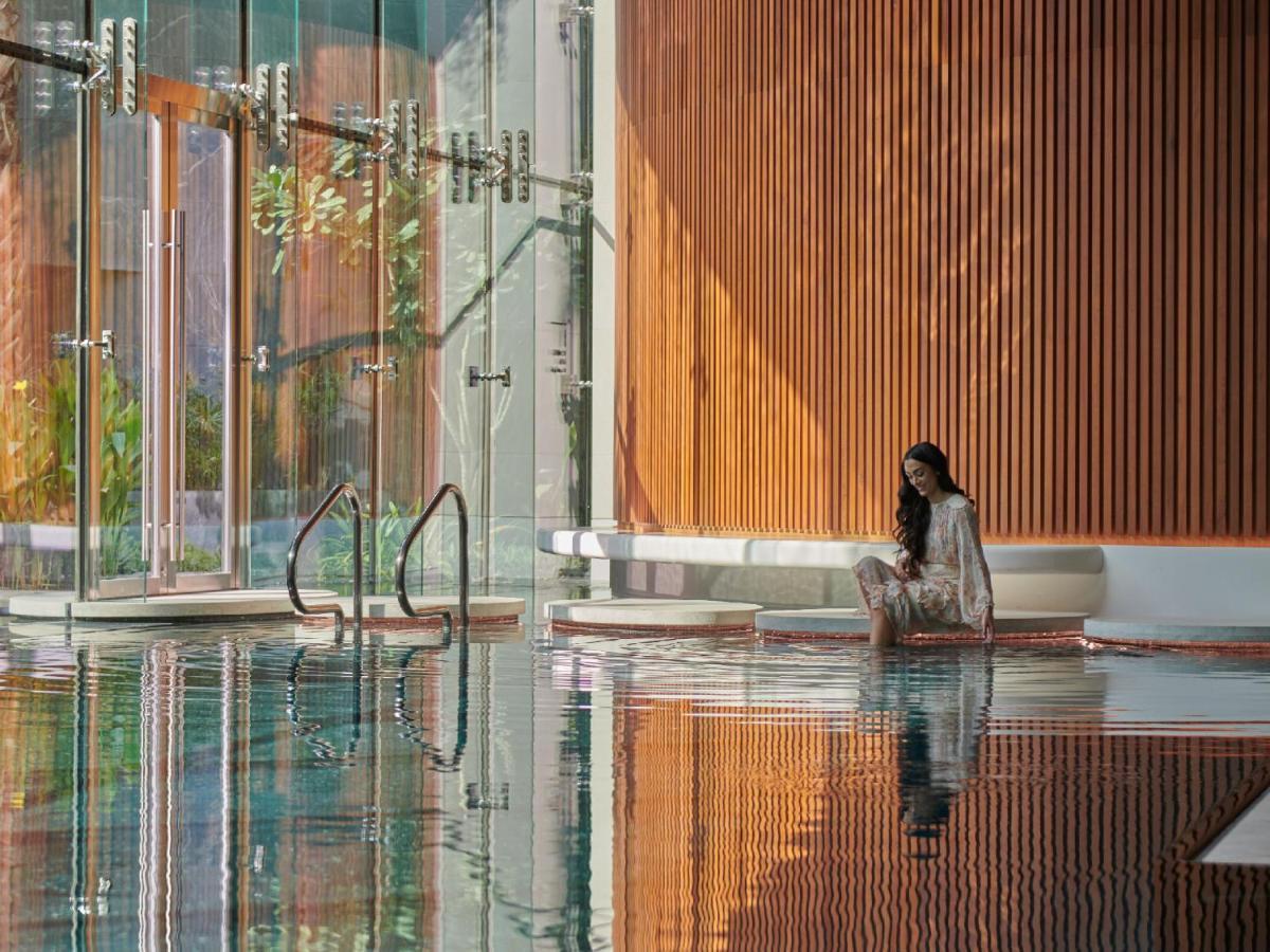 Grand Hyatt Kuwait Hotel Kuvait Kültér fotó The Spa at The Landmark
