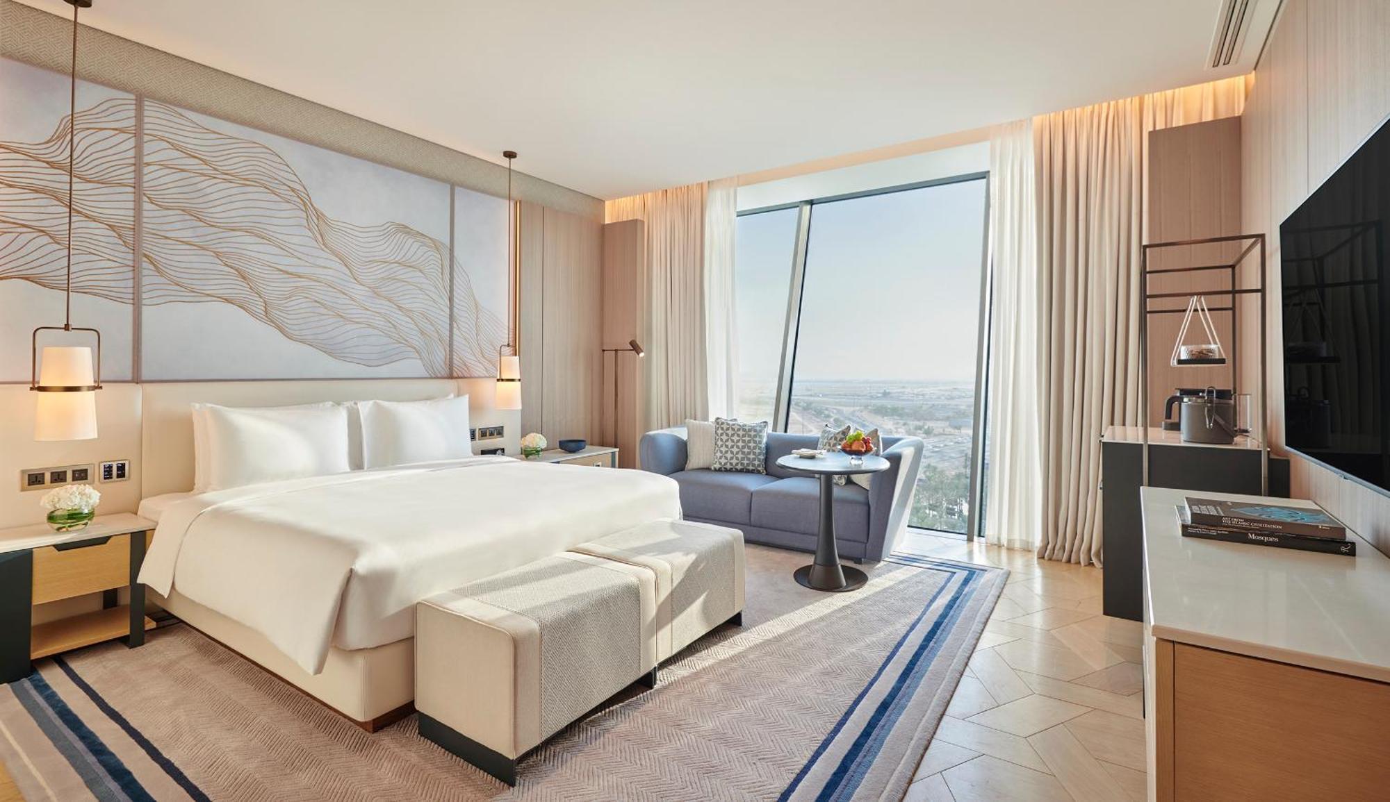 Grand Hyatt Kuwait Hotel Kuvait Kültér fotó A bedroom at the hotel